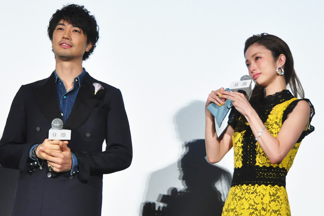 上戸彩＆斎藤工／『昼顔』初日舞台挨拶