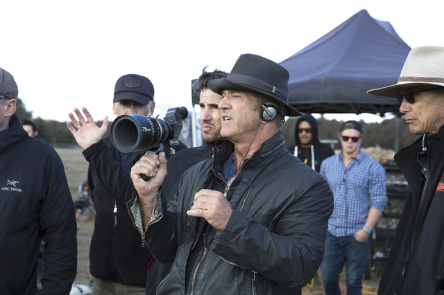 『ハクソー・リッジ』メル・ギブソン監督　 (C) Cosmos Filmed Entertainment Pty Ltd 2016