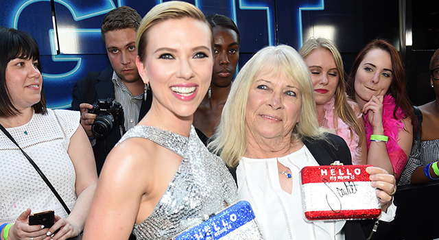 スカーレット・ヨハンソン＆ジェラルディーン・ドッドさん -(C) Getty Images