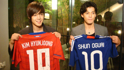 キム・ヒョンジュン×小栗旬　日韓“花沢類”対談