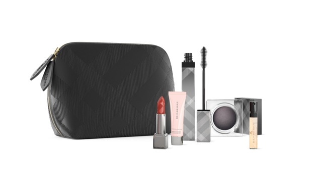 バーバリー ビューティ ボックス「バーバリー ビューティポーチ2017 」