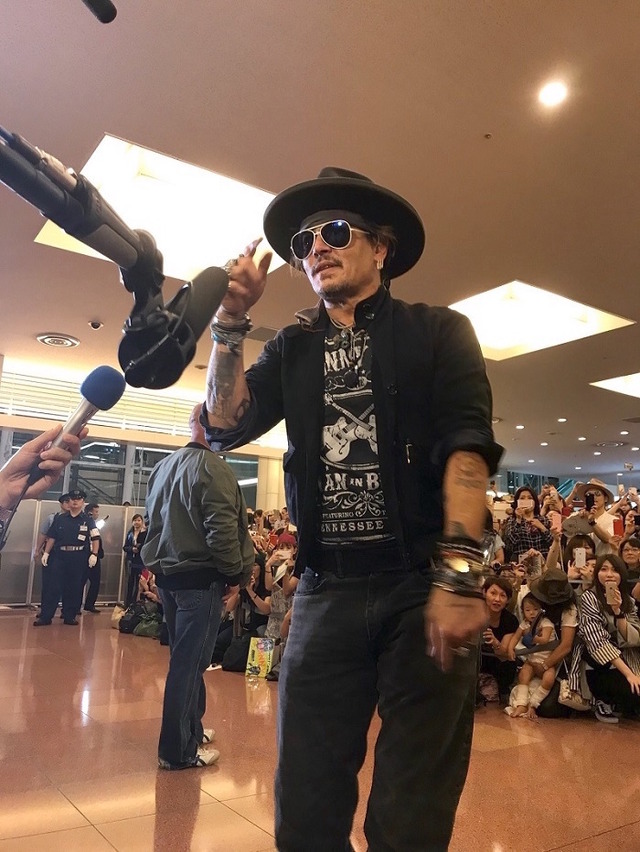 ジョニー・デップ来日　『パイレーツ・オブ・カリビアン／最後の海賊』（C）2017 Disney Enterprises, Inc. All Rights Reserved.