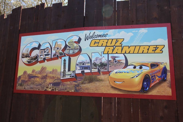 カリフォルニアのディズニー カーズランド に潜入 レーシングに参加も Cinemacafe Net カリフォルニアのディズニー カーズランド に潜入 レーシングに参加も Cinemacafe Net
