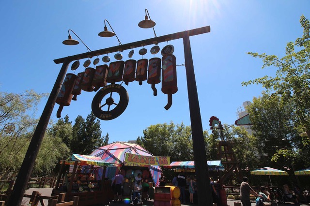 ディズニー・カリフォルニア・アドベンチャー・パーク「カーズランド」