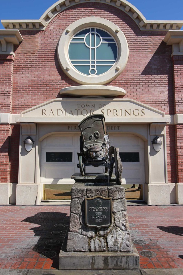 ディズニー・カリフォルニア・アドベンチャー・パーク「カーズランド」