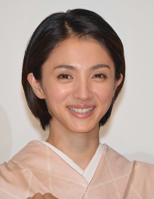 満島ひかり／『海辺の生と死』完成披露上映会