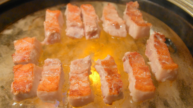 ジューシーなお肉と濃厚チーズの最強タッグ！ 絶品韓国料理店「焼肉ヘラン」の贅沢メニュー3選