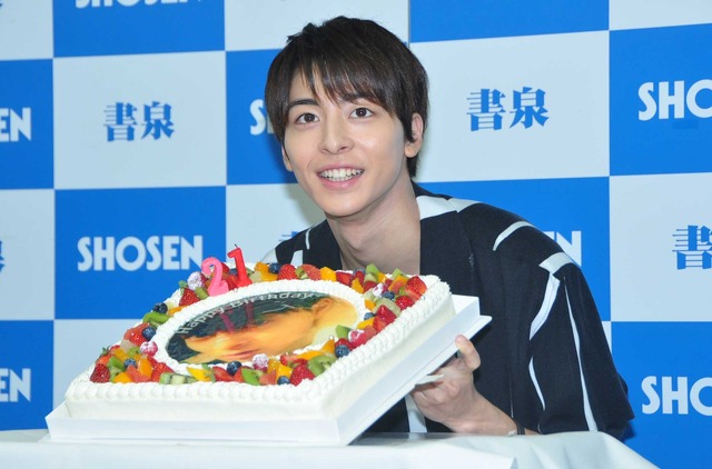 高杉真宙／写真集「20／7」発売記念イベント