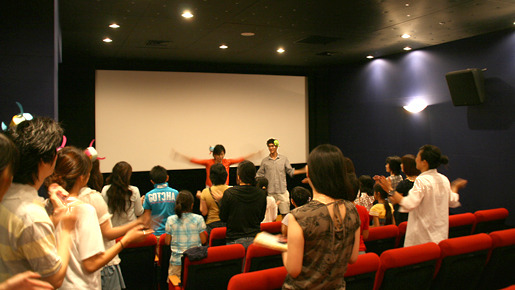 『ヒックとドラゴン』学生プロデュースによる親子試写会