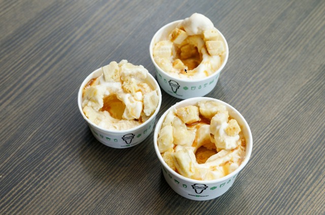 シェイク シャック新宿サザンテラス店限定メニュー＿ソルテッドキャラメルバナナクランチ