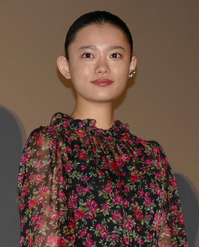 杉咲花／『メアリと魔女の花』初日舞台挨拶