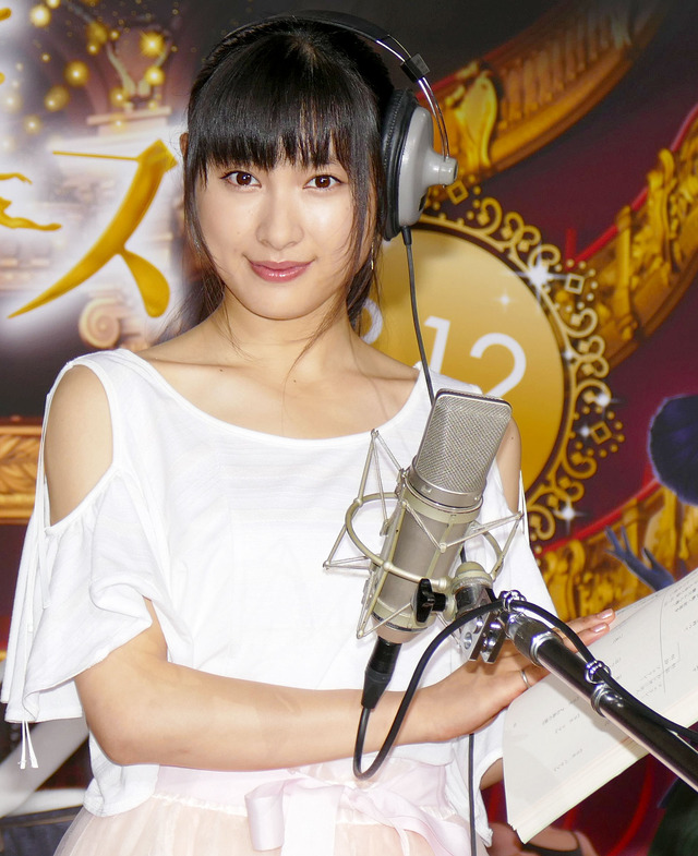 土屋太鳳／『フェリシーと夢のトウシューズ』公開アフレコ