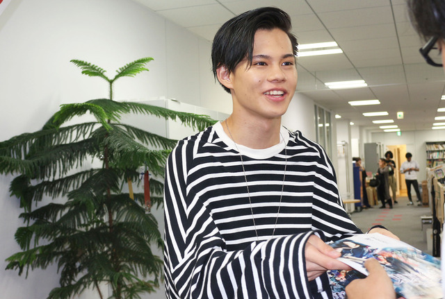 小笠原海／『東京喰種　トーキョーグール』編集部訪問