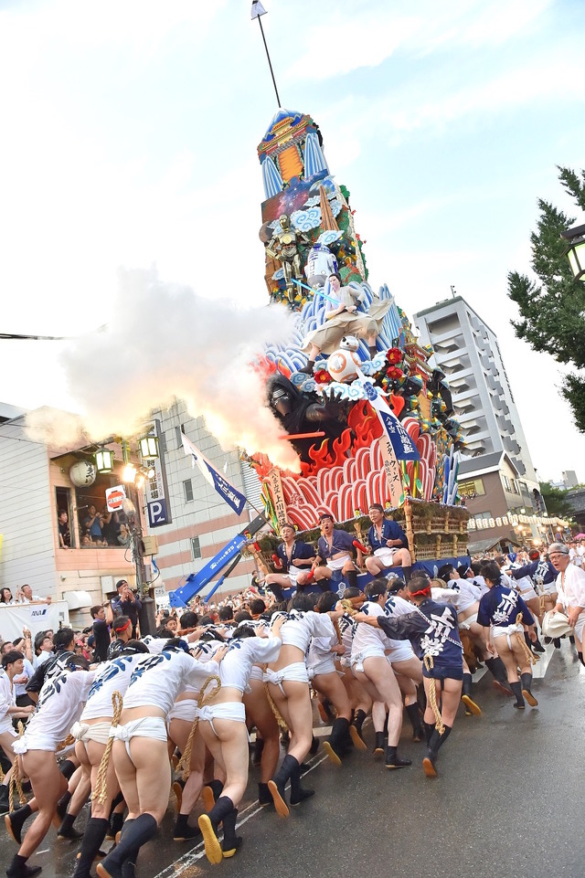 「八番山笠 上川端通『スター・ウォーズ／最後のジェダイ』」　（C）2017 Lucasfilm Ltd. All Rights Reserved.