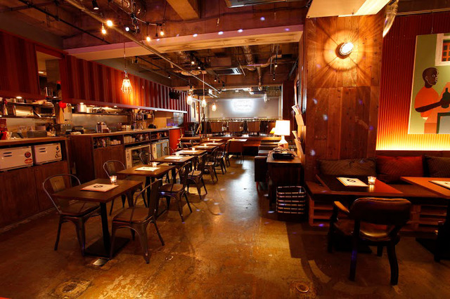 「HangOut HangOver」渋谷