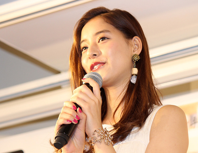 新木優子／写真集「ガールフレンド」発売記念イベント