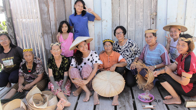 『森に生きる女たち』協力：京都大学東南アジア地域研究研究所