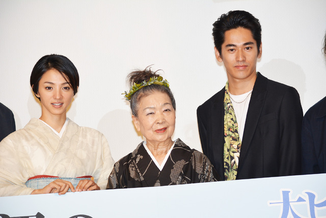 『海辺の生と死』初日舞台挨拶