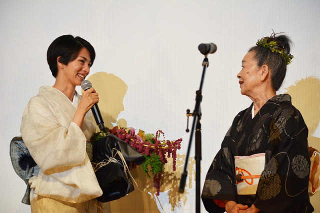 『海辺の生と死』初日舞台挨拶