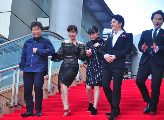 『三度目の殺人』完成披露試写会