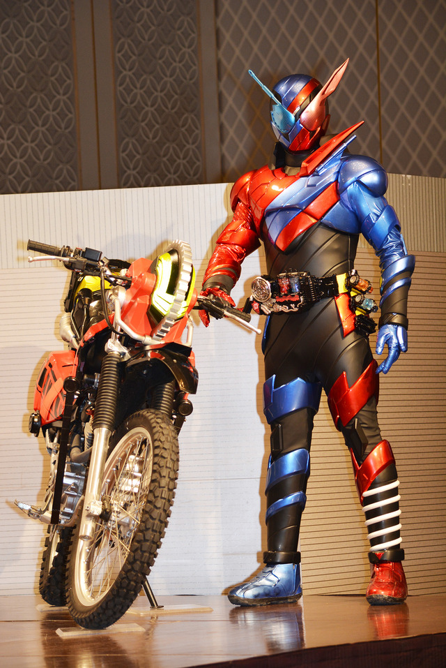 ／「仮面ライダービルド」制作発表