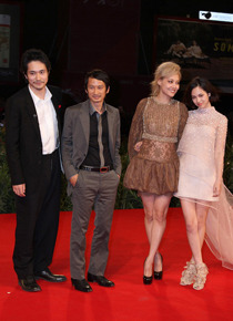 『ノルウェイの森』レッドカーペット　-(C) Kazuko WAKAYAMA