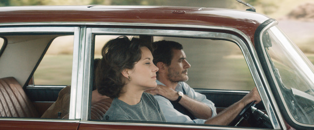 『愛を綴る女』　（C） (2016) Les Productions du Tresor - Studiocanal - France 3 Cinema - Lunanime - Pauline's Angel - My Unity Production