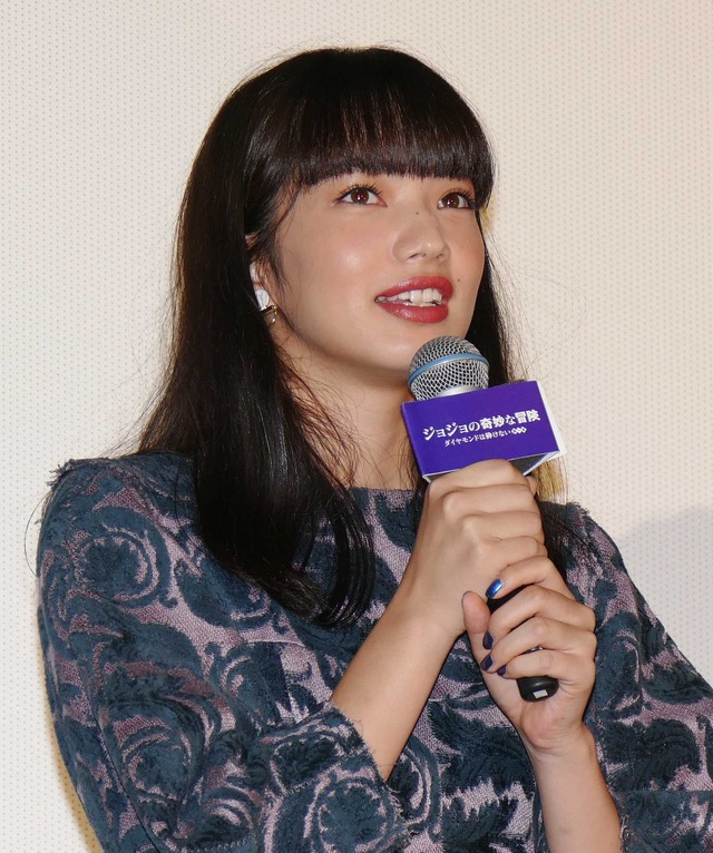 小松菜奈／『ジョジョの奇妙な冒険 ダイヤモンドは砕けない 第一章』公開記念舞台挨拶