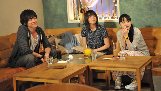 「虹の向こうへ」 -(C) BeeTV