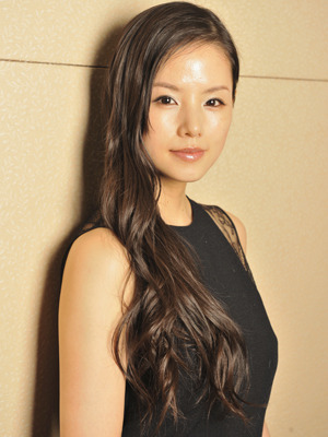 『相棒−劇場版II−』　小西真奈美　photo：Yoshio Kumagai