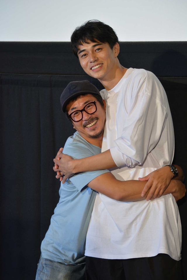 ヤン・イクチュン＆東出昌大／『息もできない』特別上映