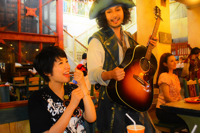 「パイレーツ・キャンティーナ・フィエスタ」