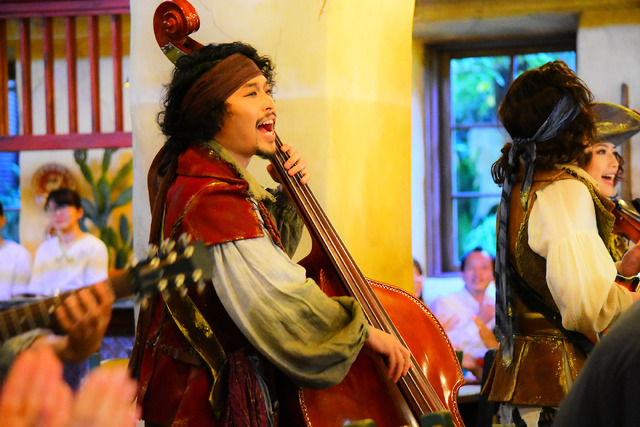 「パイレーツ・キャンティーナ・フィエスタ」