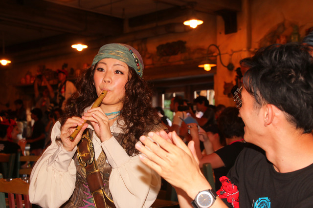 「パイレーツ・キャンティーナ・フィエスタ」