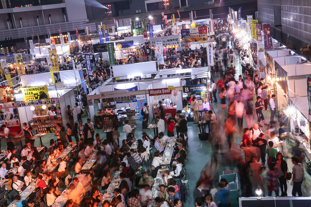 「2017 けやきひろば 秋のビール祭り」