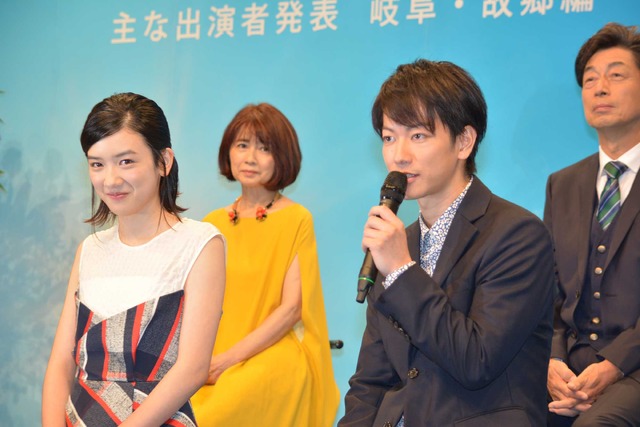 連続テレビ小説「半分、青い。」出演者発表会見