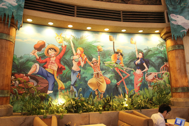 「麦わらの一味の宴レストラン」