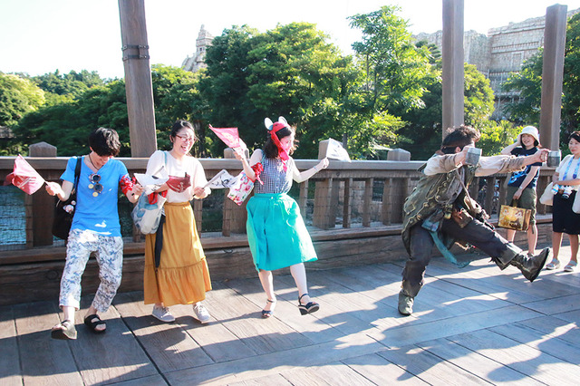 「ゲストを一人前の海賊にする参加型のアトモスフィア･エンターテイメント」