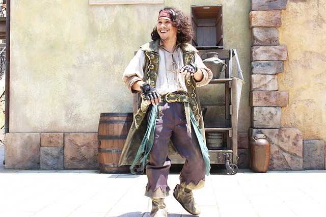 「個性豊かな海賊たちによるグリーティング」