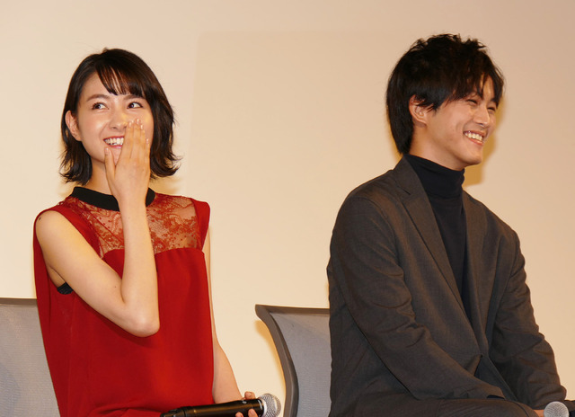 葵わかな＆松坂桃李／連続テレビ小説第97作「わろてんか」完成試写会