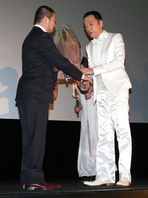 『ワラライフ!!』初日舞台挨拶