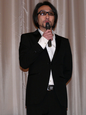 『冷たい熱帯魚』初日舞台挨拶