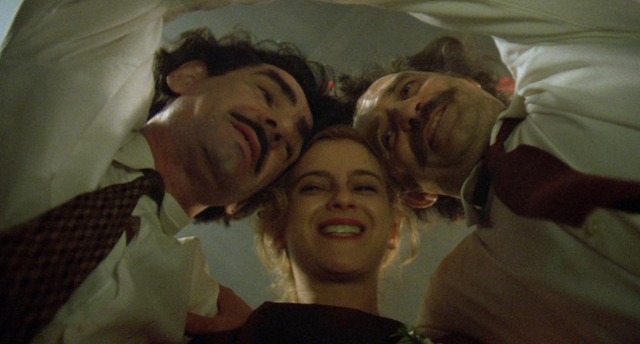 『アンダーグラウンド』(C)APOLLO