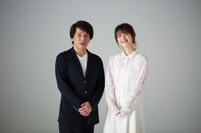 野島伸司×佐々木希 Huluオリジナル連続ドラマ「雨が降ると君は優しい」／photo：Nahoko Suzuki