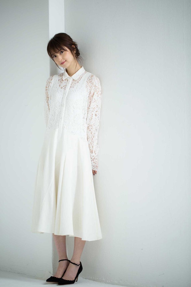 佐々木希 Huluオリジナル連続ドラマ「雨が降ると君は優しい」／photo：Nahoko Suzuki