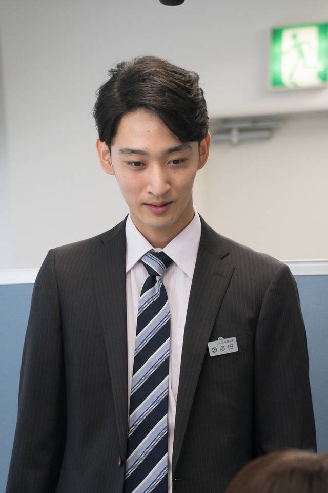 「ハケンのキャバ嬢・彩華」　（C）AbemaTV