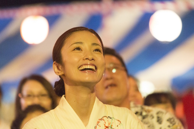 『昼顔』 (C)2017 フジテレビジョン　東宝　FNS27社