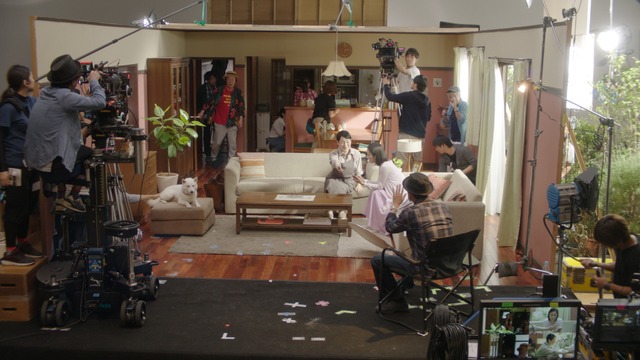 ソフトバンク新テレビCM「リビング訪問」篇