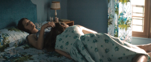 『愛を綴る女』(C)（2016） Les Productions du Tresor - Studiocanal - France 3 Cinema - Lunanime - Paulines Angel - My Unity Production