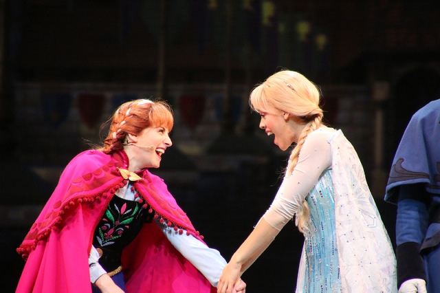 「アナと雪の女王：ライブ・アット・ザ・ハイペリオン」